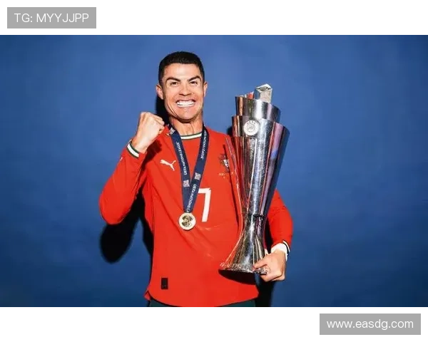 C罗荣获葡萄牙环球声望奖赞扬其辉煌职业生涯成就