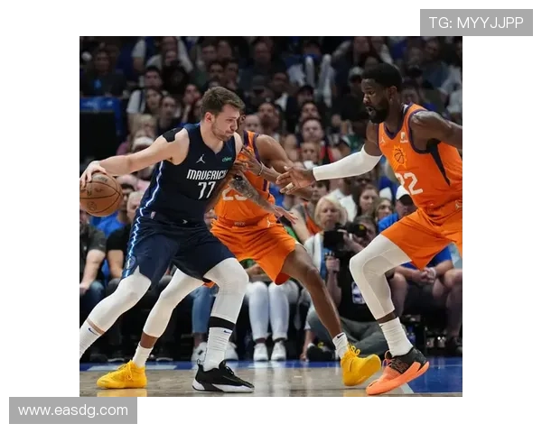 基德谈克里斯蒂状态良好并指出外线防守失误导致对手轻松得分